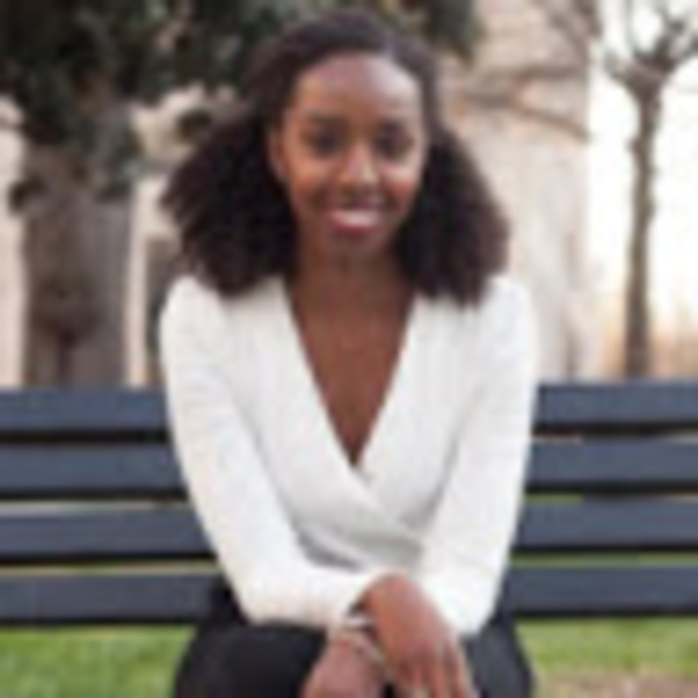 Meet your Posher, Natalie